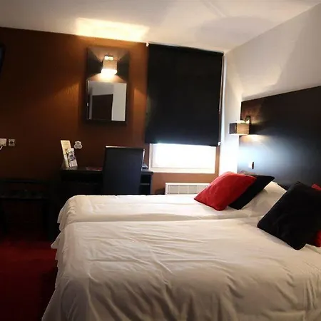Hotel Logis - Restaurant Le Grill 3*